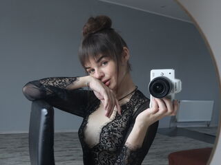 AmatuniLilit's Live free cam Profile Image