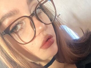 QuennaEmbry's Live orgasm Profile Image